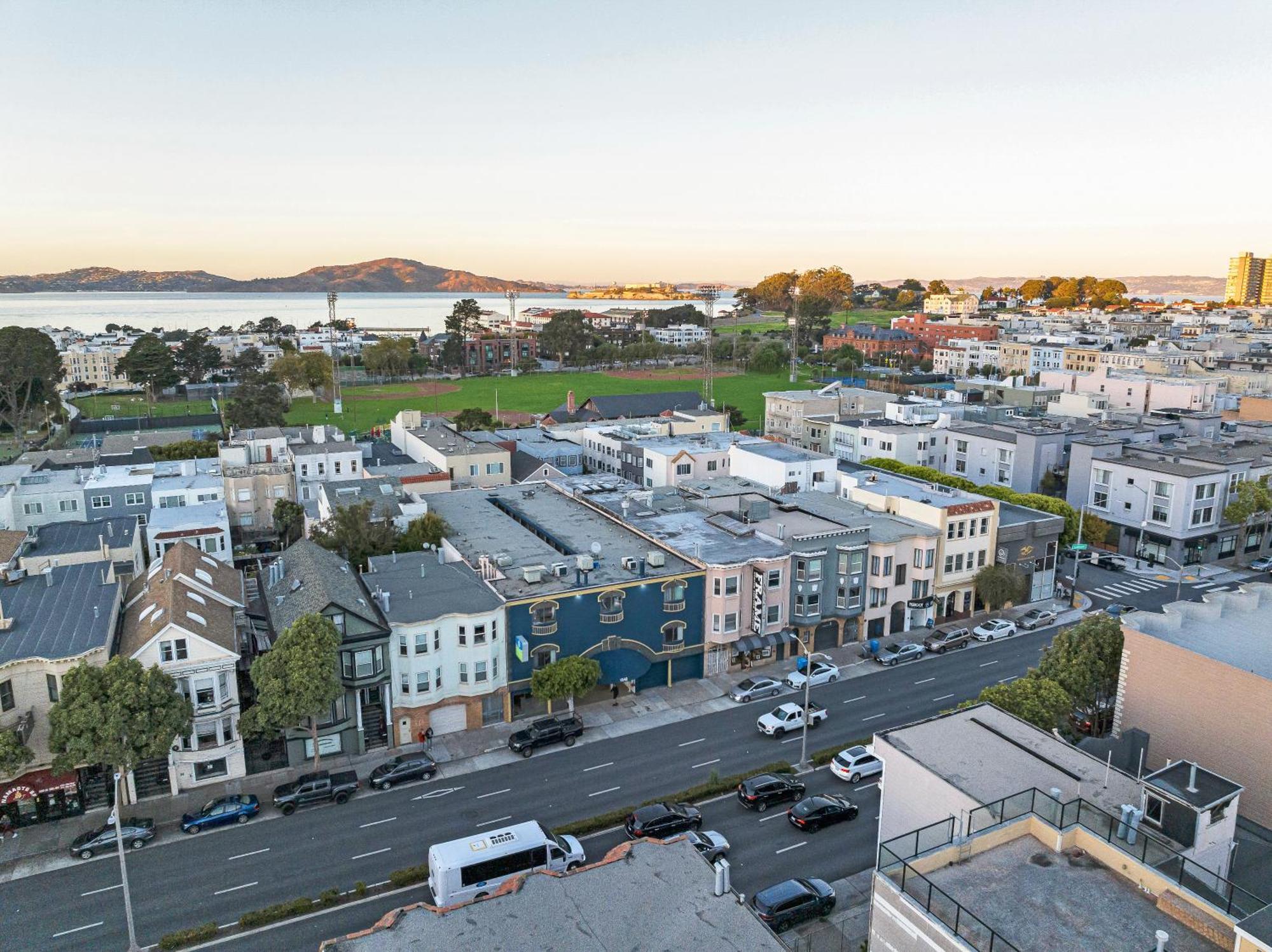 Surestay By Best Western San Francisco Marina District Экстерьер фото